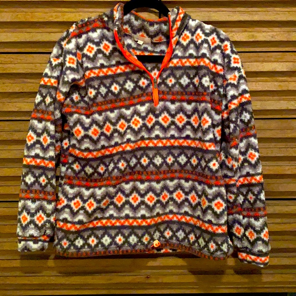 Pullover fleece